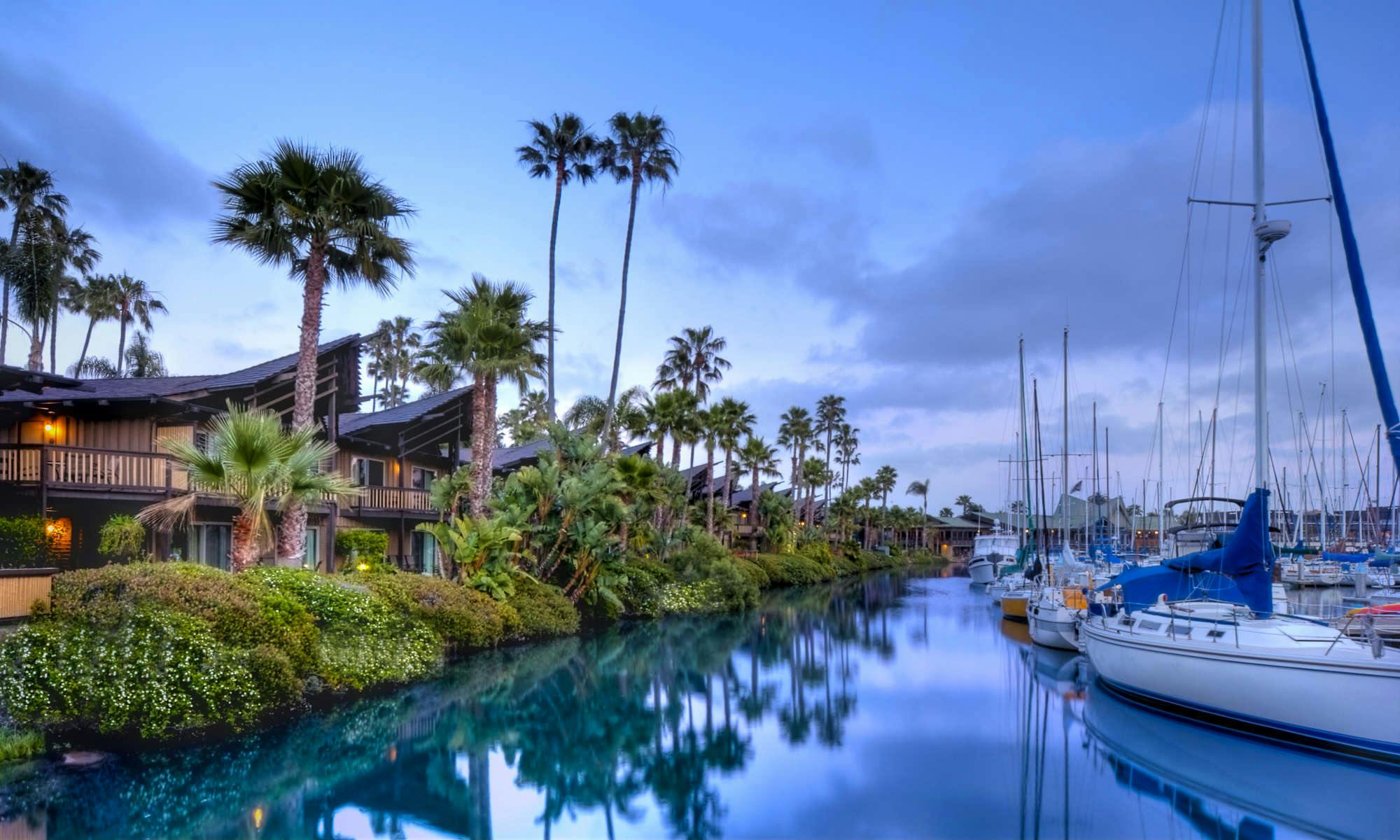 Choose from 2229 San Diego Hotel Deals